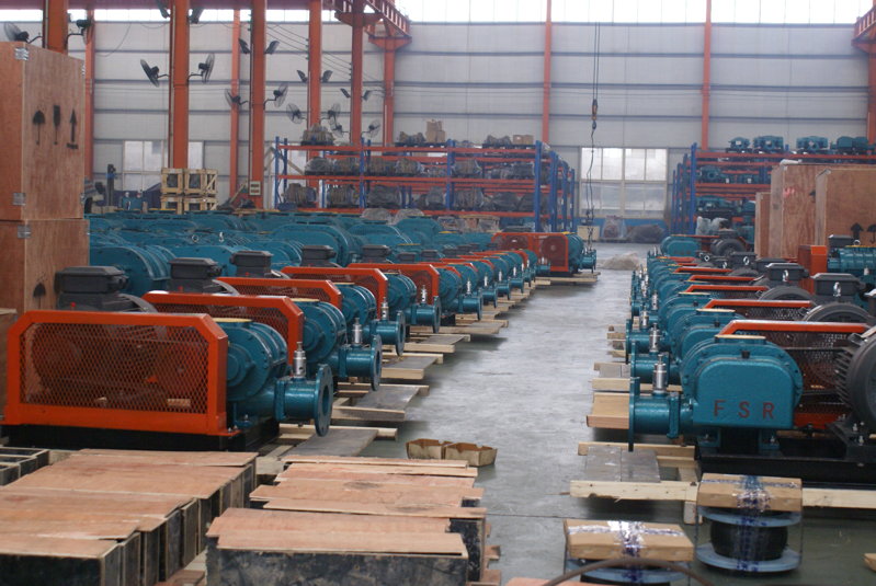 豐源機(jī)械三葉羅茨風(fēng)機(jī)準(zhǔn)備裝箱發(fā)貨 豐源機(jī)械三葉羅茨風(fēng)機(jī)準(zhǔn)備裝箱發(fā)貨