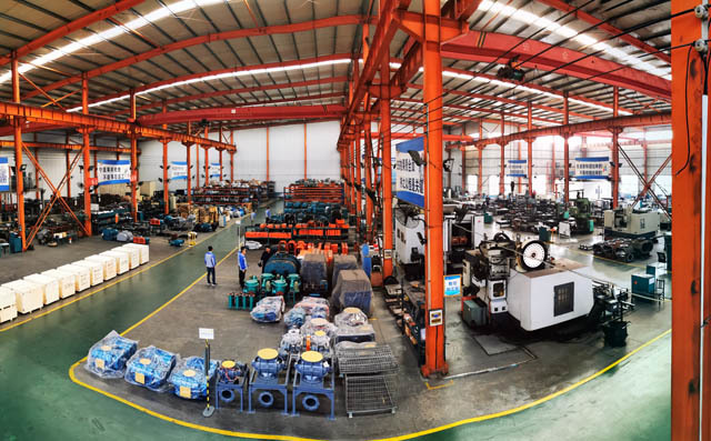 章丘豐源機(jī)械羅茨鼓風(fēng)機(jī)車間實貌 章丘豐源機(jī)械羅茨鼓風(fēng)機(jī)車間實貌