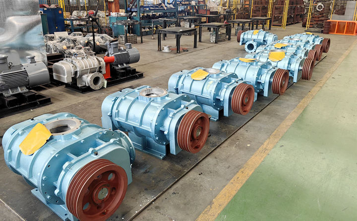 三葉羅茨鼓風(fēng)機(jī) 三葉羅茨鼓風(fēng)機(jī)